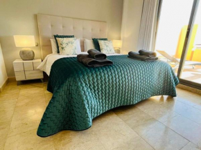 2 Bedroom Stunning Apartment in Marbella